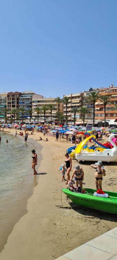 Calle Maestro Parada Torrevieja Dış mekan fotoğraf